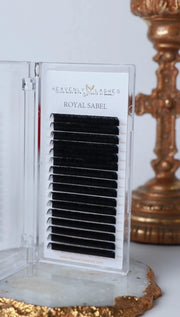 Mega Volume Royal sable 0.03 Heavenly lashes